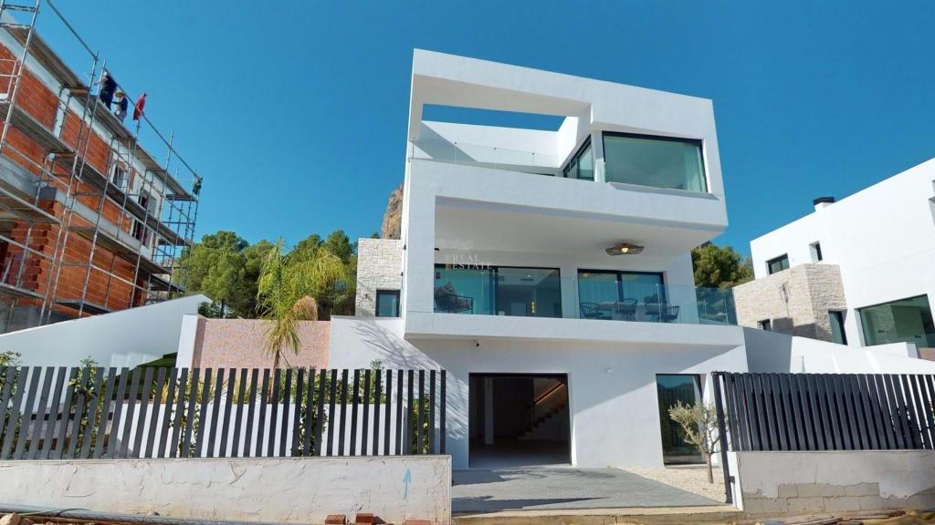 3 bed villa in Polop