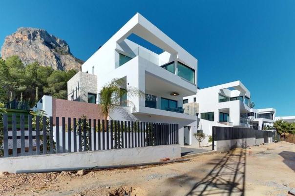 3 bed villa in Polop