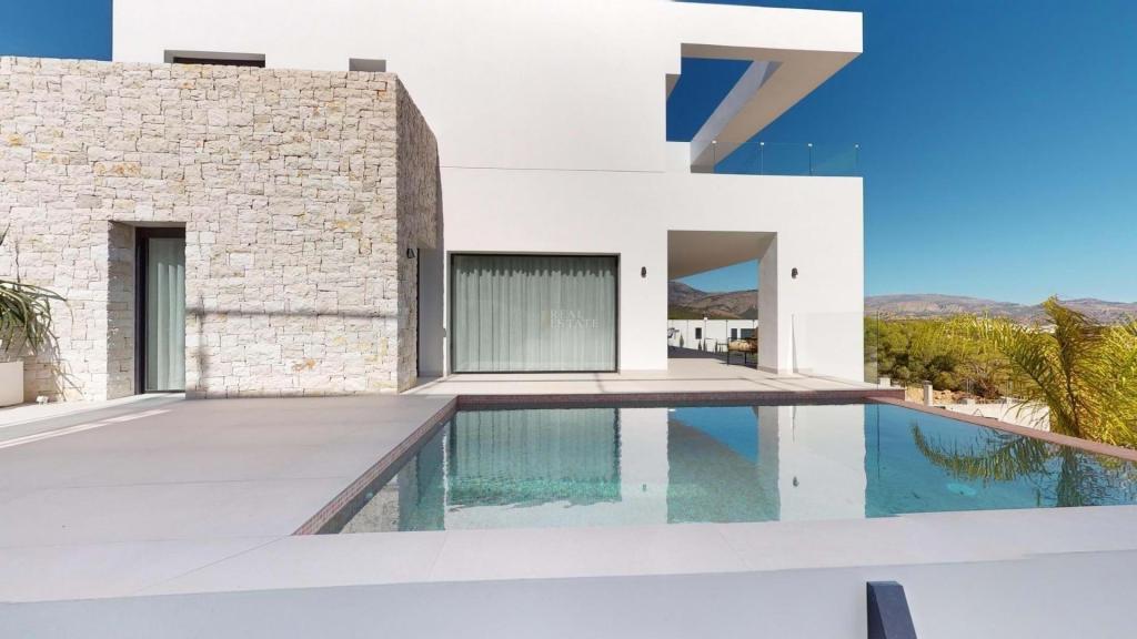 3 bed villa in Polop