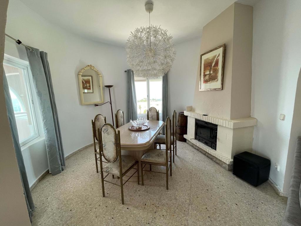 6 bed detached house in Nucia (la)