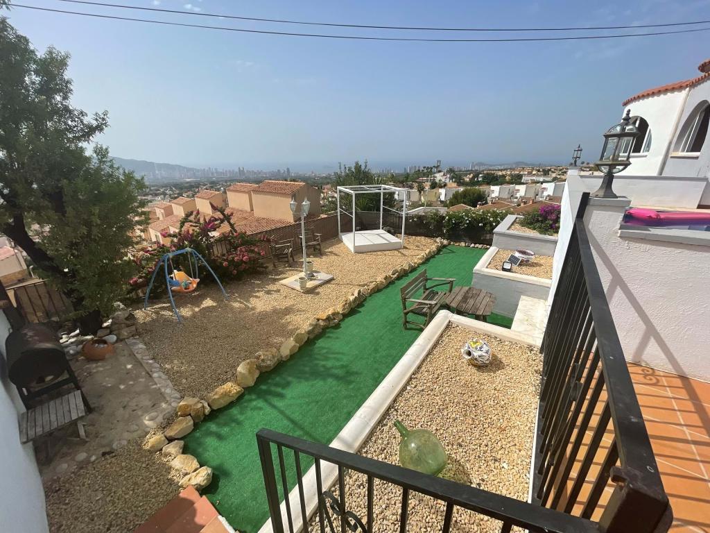 6 bed detached house in Nucia (la)