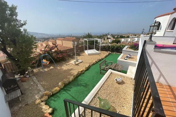 6 bed detached house in Nucia (la)