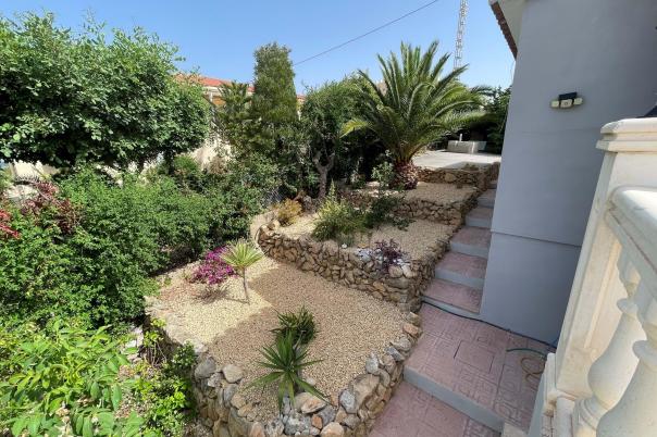 6 bed detached house in Nucia (la)