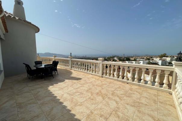 6 bed detached house in Nucia (la)