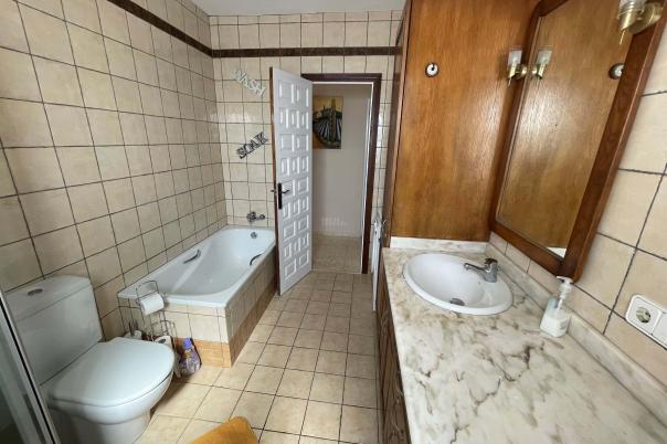 6 bed detached house in Nucia (la)