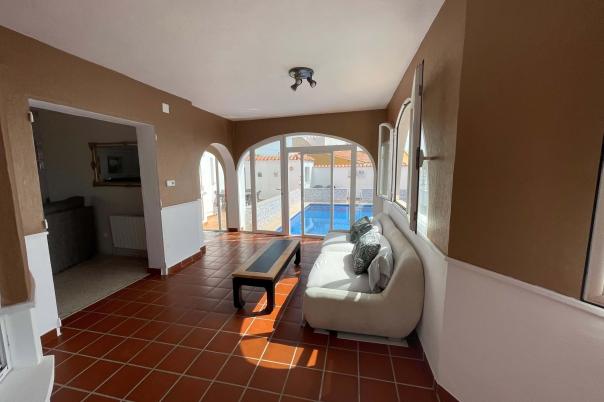 6 bed detached house in Nucia (la)