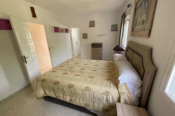 6 bed detached house in Nucia (la)