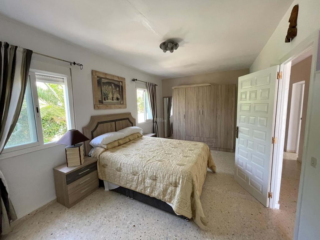 6 bed detached house in Nucia (la)