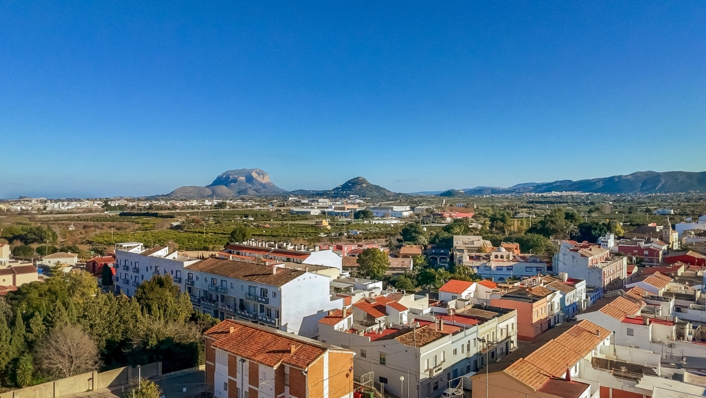 4 bed villa in Beniarbeig