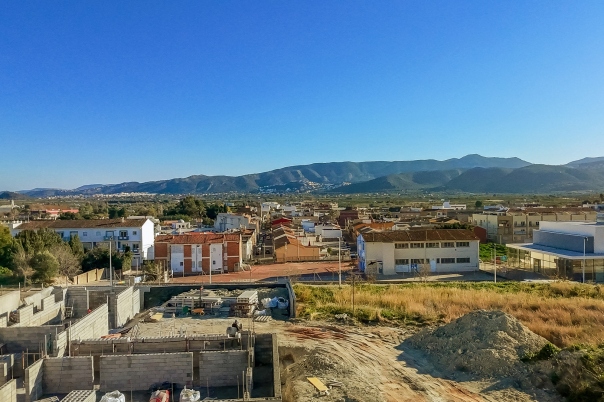 4 bed villa in Beniarbeig