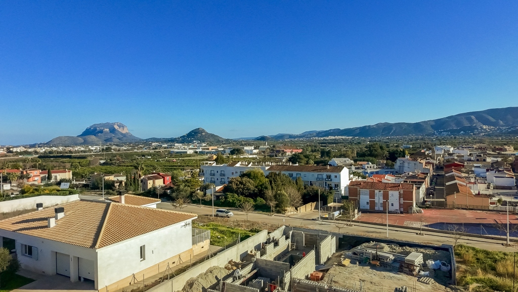 4 bed villa in Beniarbeig