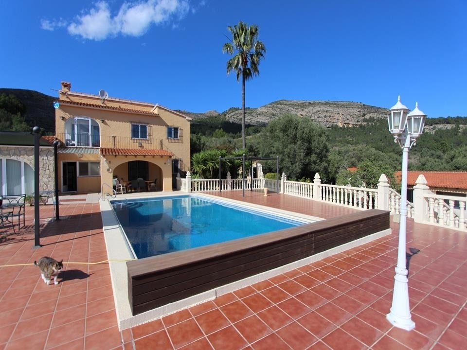 10 bed villa in Jalón