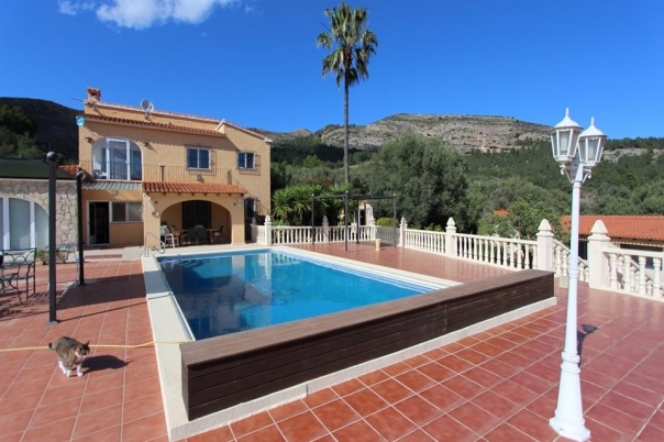 10 bed villa in Jalón