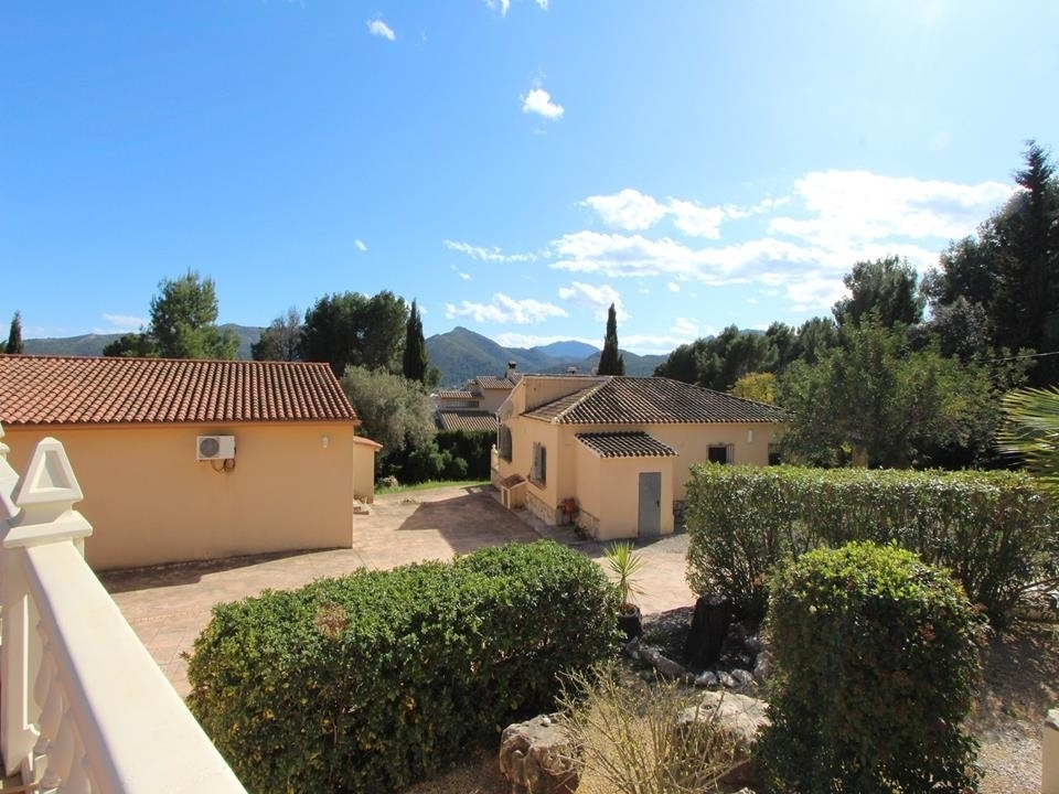 10 bed villa in Jalón