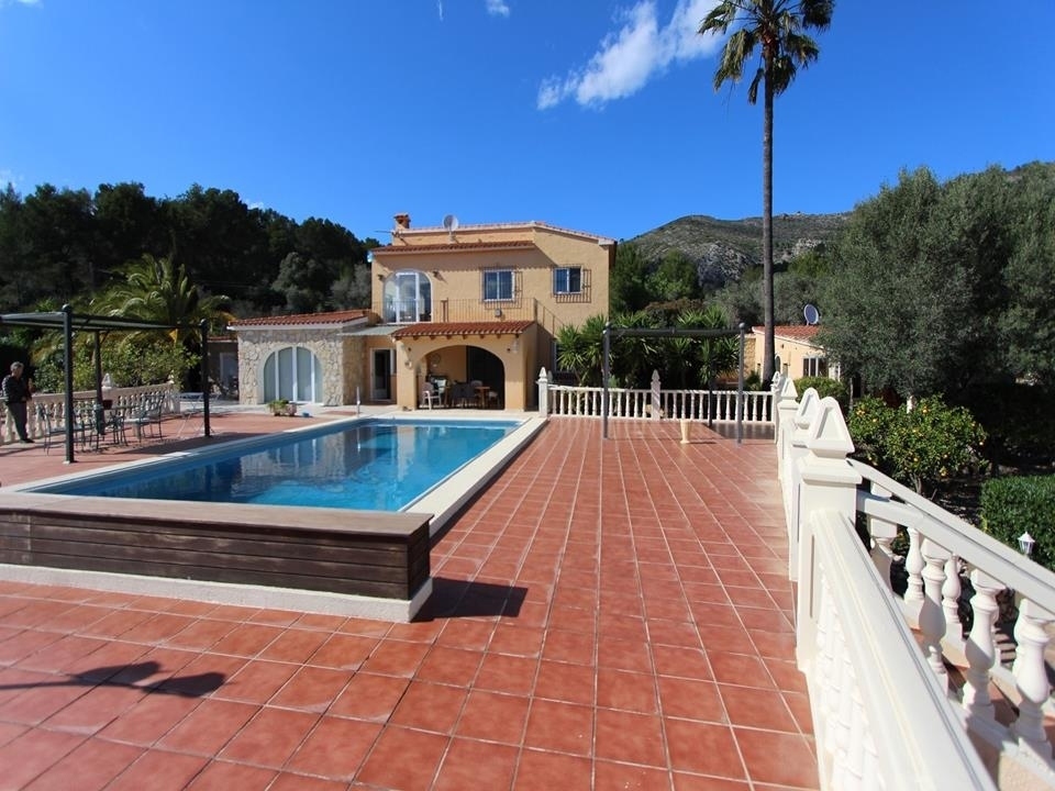 10 bed villa in Jalón