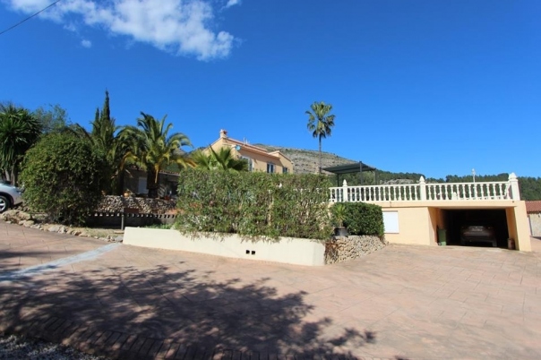 10 bed villa in Jalón