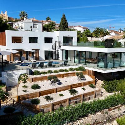 4 bed villas in Moraira
