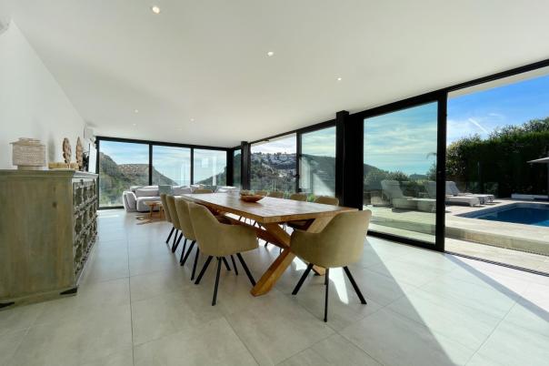 4 bed villas in Moraira