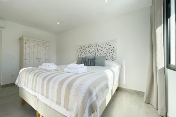 4 bed villas in Moraira