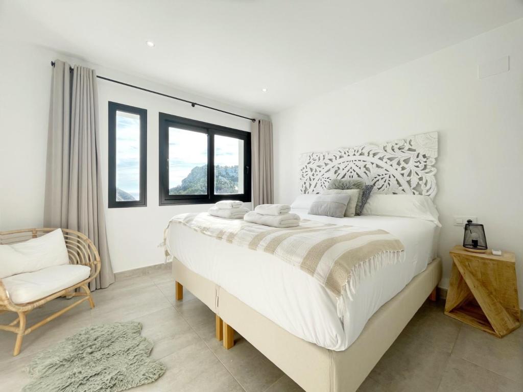 4 bed villas in Moraira