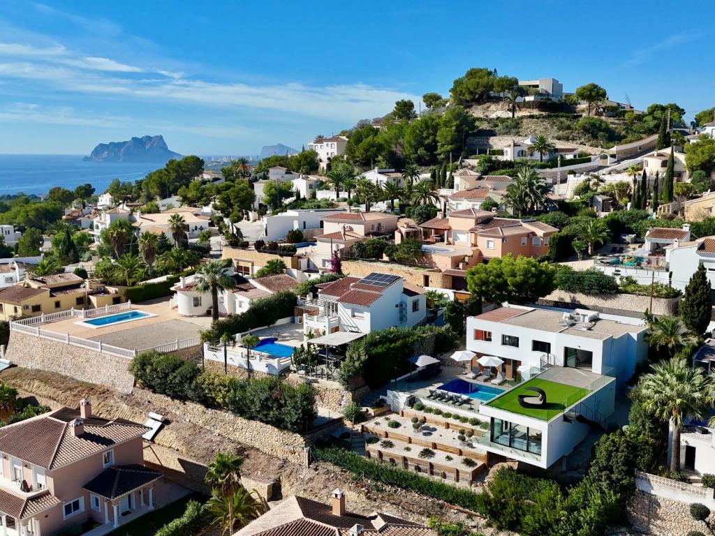 4 bed villas in Moraira
