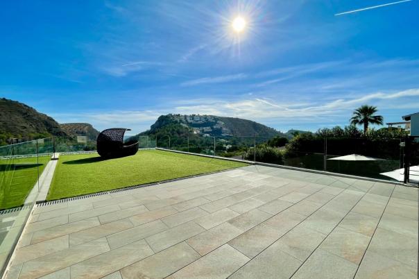 4 bed villas in Moraira