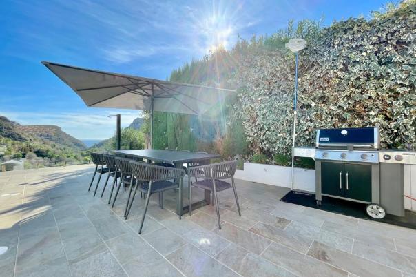4 bed villas in Moraira