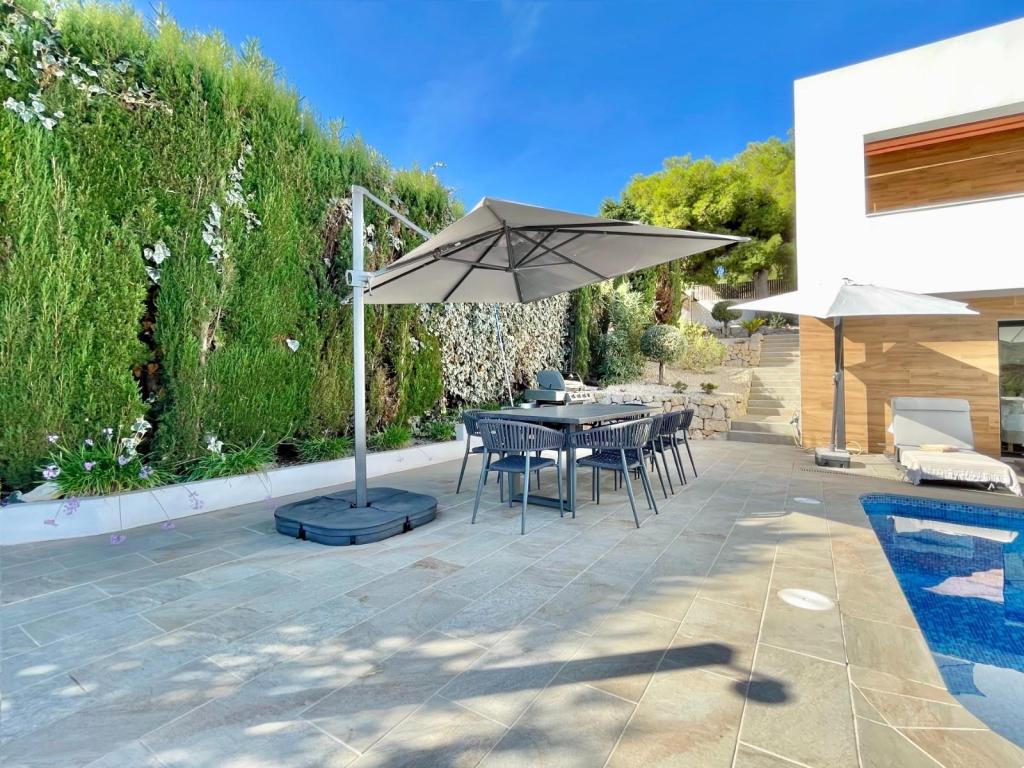 4 bed villas in Moraira