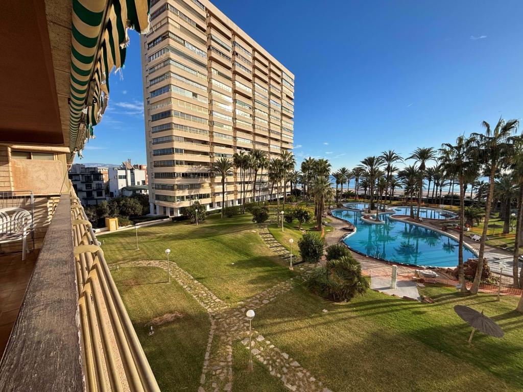 3 bed apartment in Campello (el)