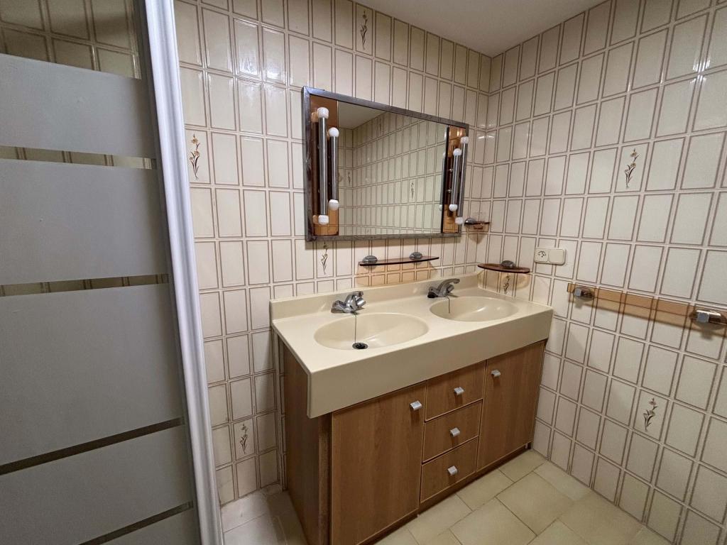 3 bed apartment in Campello (el)