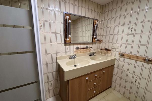 3 bed apartment in Campello (el)