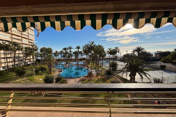 3 bed apartment in Campello (el)