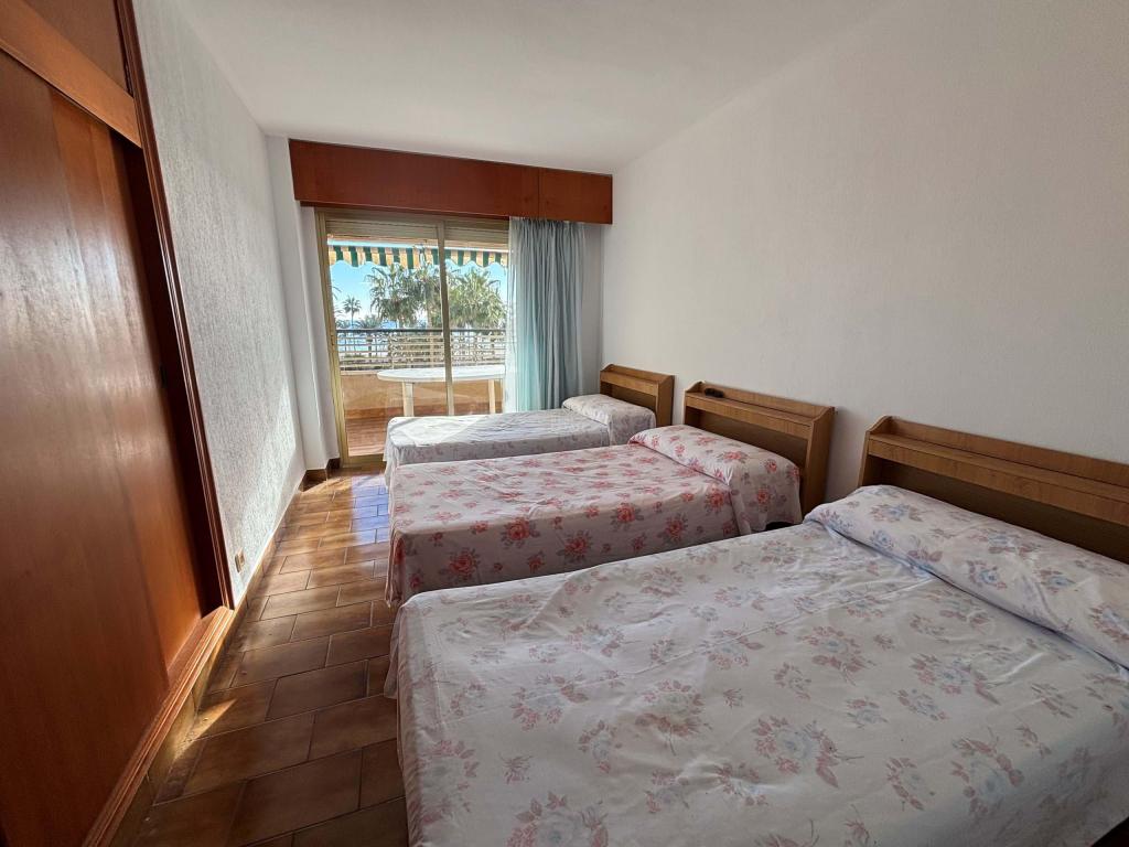 3 bed apartment in Campello (el)