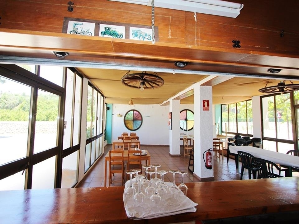 4 bed commercial_premises in Orba