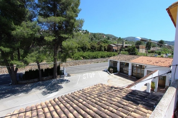 4 bed commercial_premises in Orba