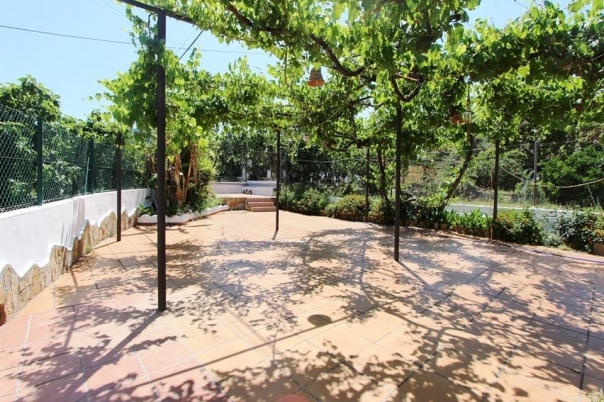 4 bed commercial_premises in Orba