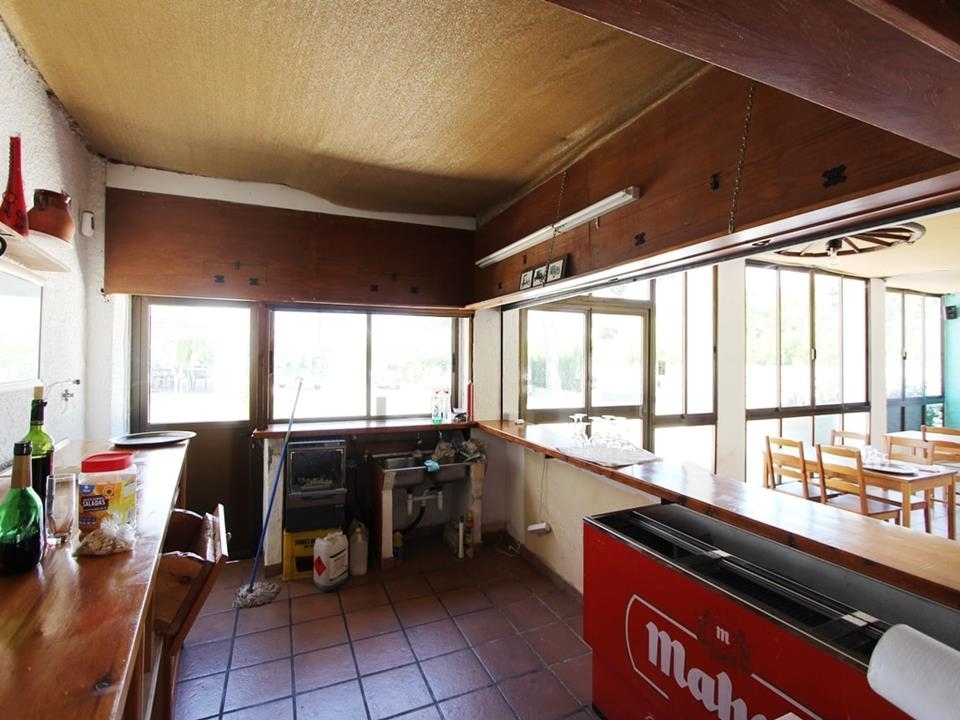 4 bed commercial_premises in Orba
