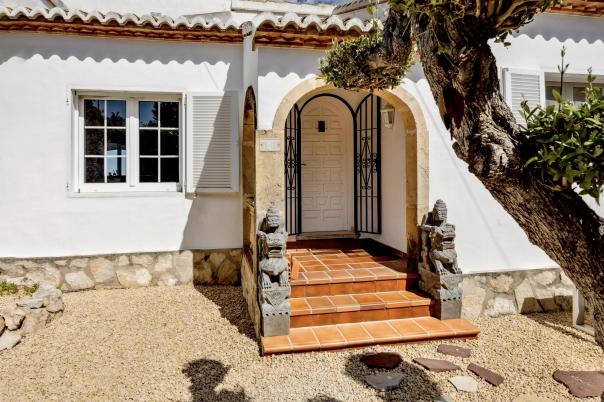6 bed villas in Javea