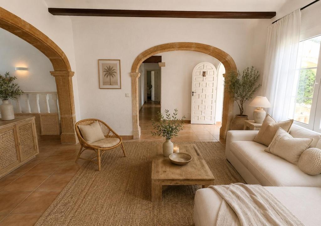 6 bed villas in Javea