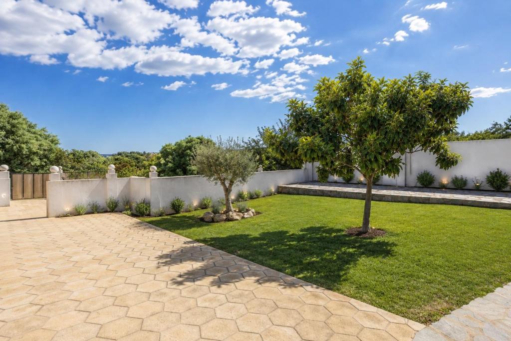 6 bed villas in Javea
