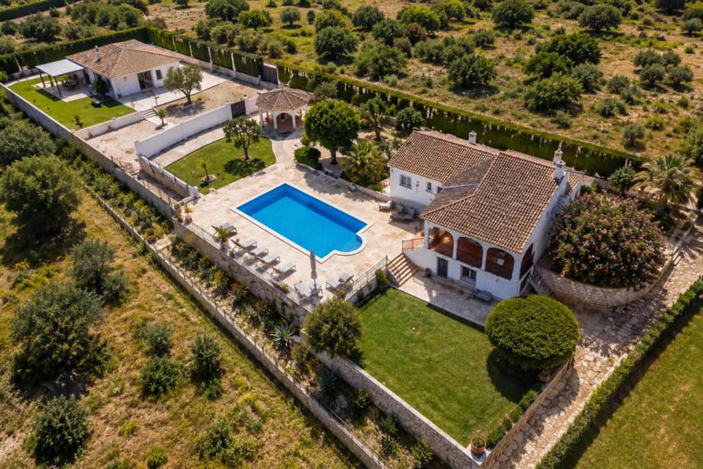 6 bed villas in Javea