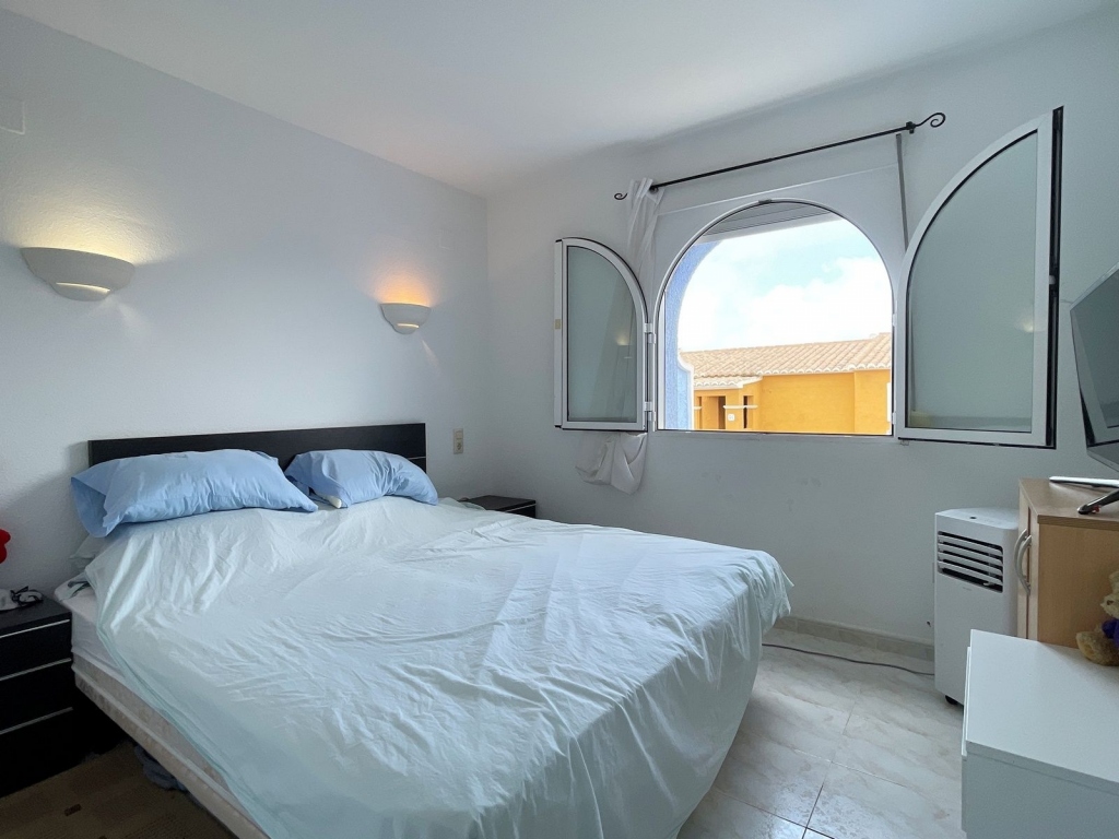 2 bed apartment in Benitachell