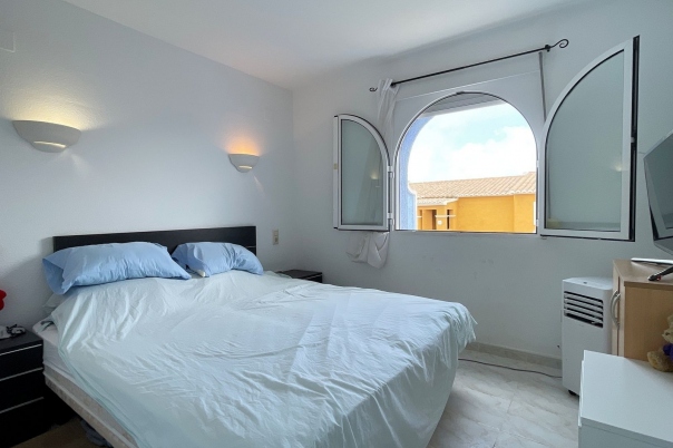 2 bed apartment in Benitachell