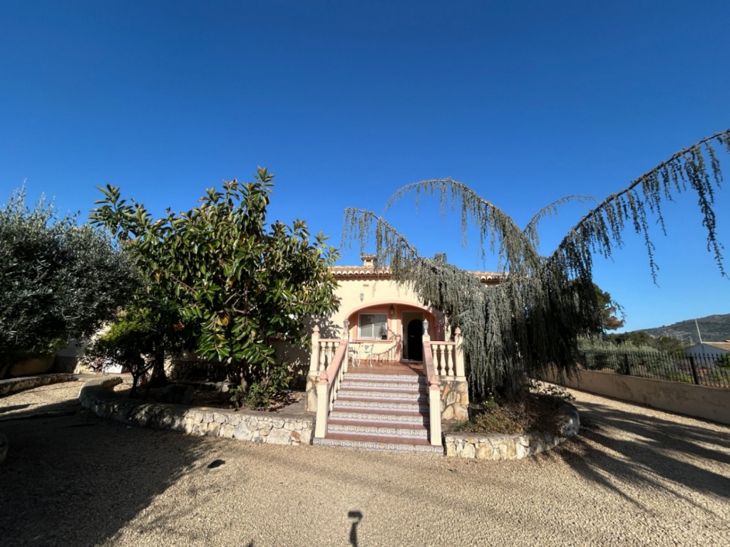 3 bed villa in Jalón
