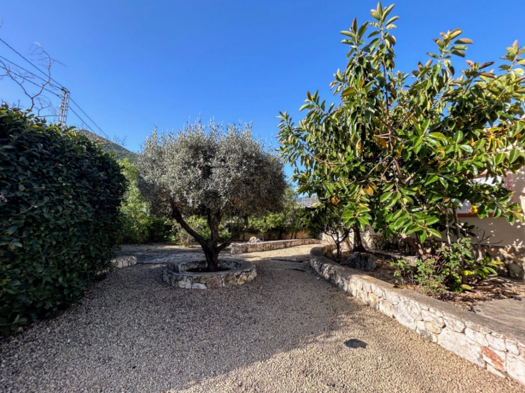 3 bed villa in Jalón