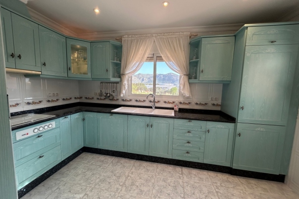 3 bed villa in Jalón