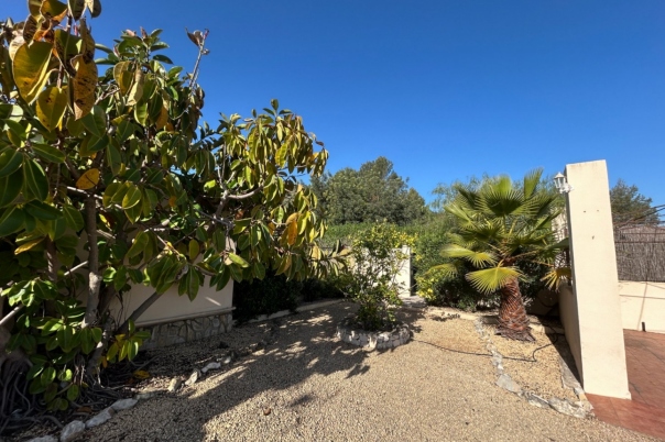 3 bed villa in Jalón