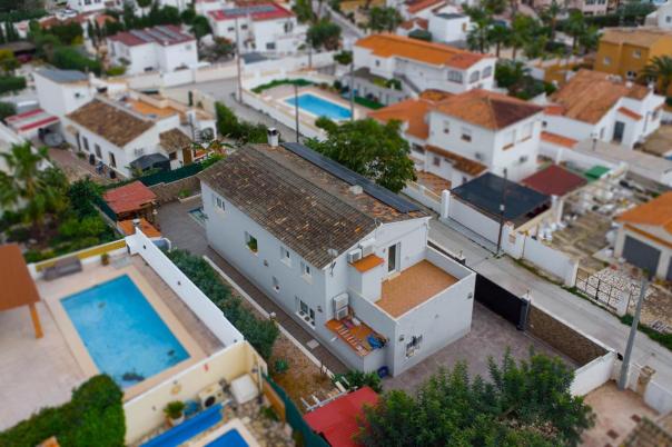 4 bed villa in Calpe