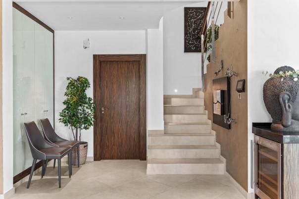 5 bed villas in Moraira