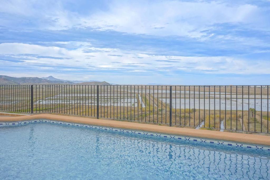 5 bed villa in Pego